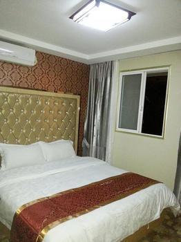 Shanghai Haiqi Holiday Hotel Wusi Exterior photo